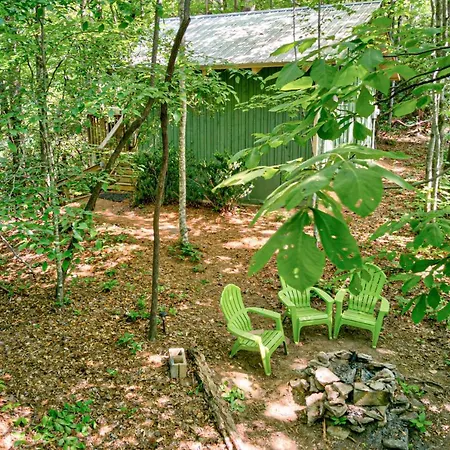Azalea Pine Bungalow